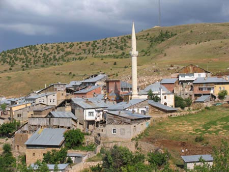 Yanıkçam Köyü (Müşerek)