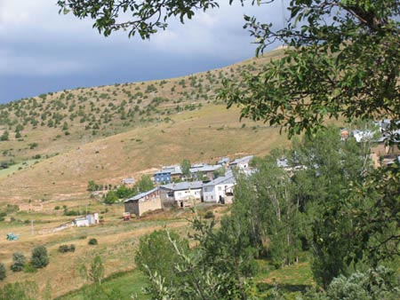 Yanıkçam Köyü (Müşerek)
