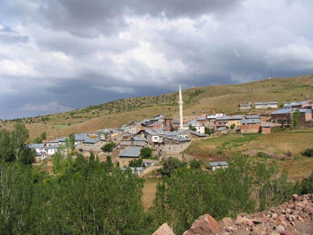 Yanıkçam Köyü (Müşerek)
