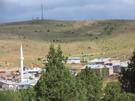 Yanıkçam Köyü (Müşerek)
