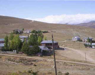 Yukarı Kırzı Köyü (Yukarı Kırzı)