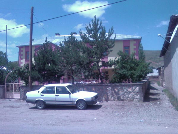 Yukarı Kırzı Köyü (Yukarı Kırzı)