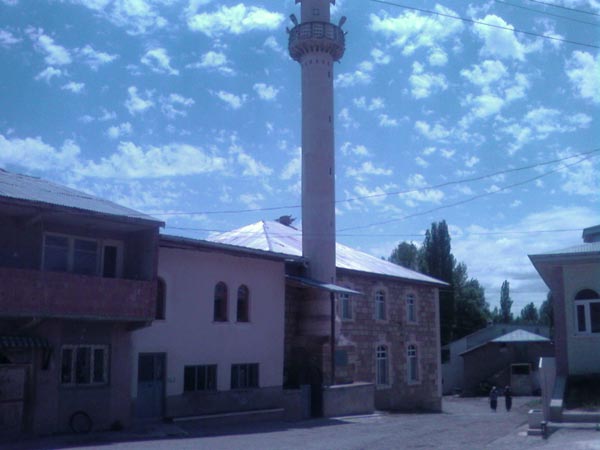 Yukarı Kırzı Köyü (Yukarı Kırzı)