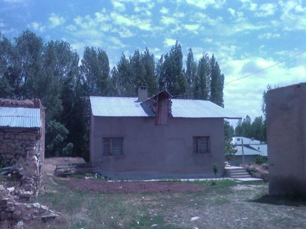 Yukarı Kırzı Köyü (Yukarı Kırzı)