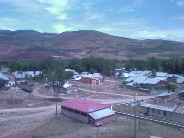 Yukarı Kırzı Köyü (Yukarı Kırzı)
