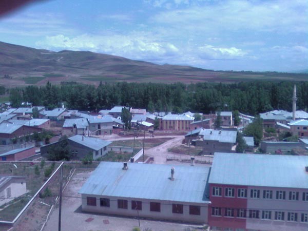 Yukarı Kırzı Köyü (Yukarı Kırzı)
