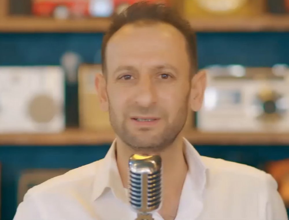 Turan Ali - Yüzün Gülmesin